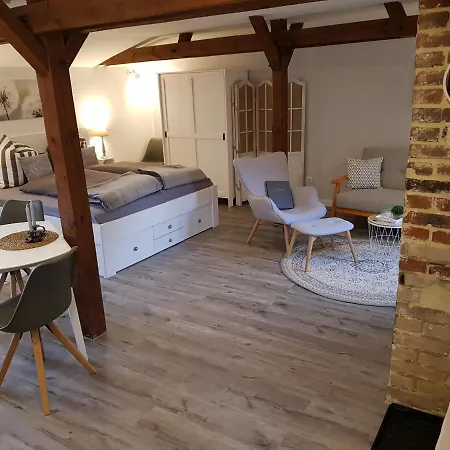 Gemuetliche, Neu Renovierte Einraum-fewo Auf Dem Bauernhof *