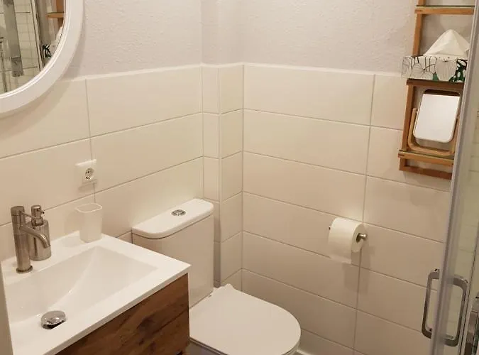 Apartamento Stilvolle, Voll Ausgestattete Einraum-fewo Auf Dem Kastanienhof *